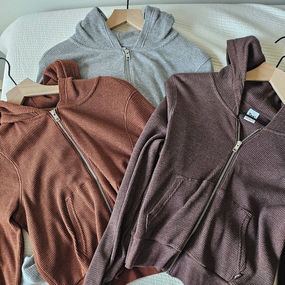 Aritzia TNA Waffle/Thermal Zip Hoodie